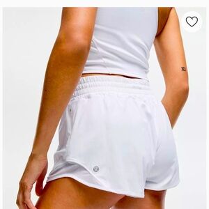 Lululemon Hotty Hot HR lines short 2.5”